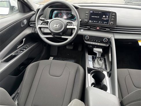 New 2026 Hyundai Elantra Blue image 22