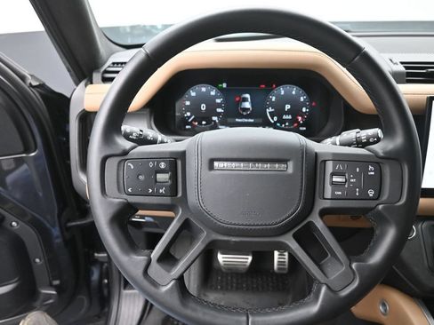 Used 2025 Land Rover Defender 110 X AWD/4WD image 30