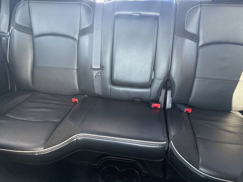 Used 2019 RAM 2500 Laramie w/ Night Edition image 24