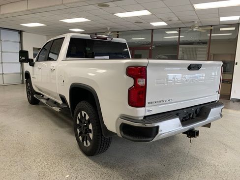 Used 2020 Chevrolet Silverado 2500 LT w/ All Star Edition AWD/4WD image 5