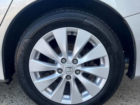 Used 2014 Honda Accord EX-L image 29