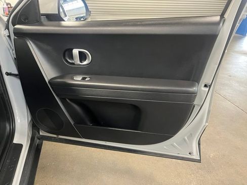 Used 2024 Hyundai Ioniq 5 SE RWD image 13