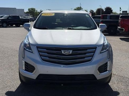 Used 2019 Cadillac XT5 Premium Luxury AWD/4WD image 3