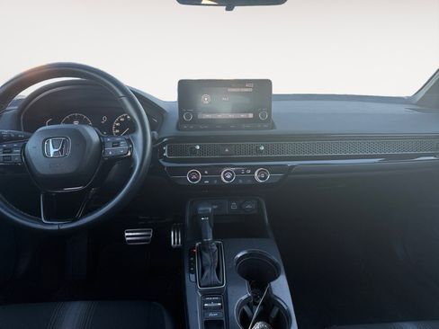 Used 2024 Honda Civic Sport image 11