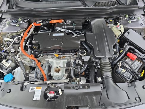 Used 2020 Honda Accord Touring image 28