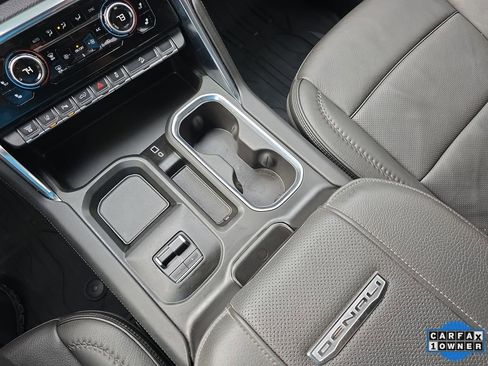 Used 2024 GMC Sierra 3500 Denali w/ Denali Reserve Package image 25