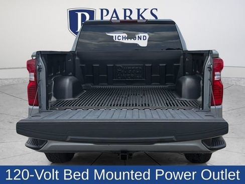 Used 2023 Chevrolet Silverado 1500 Custom AWD/4WD image 19