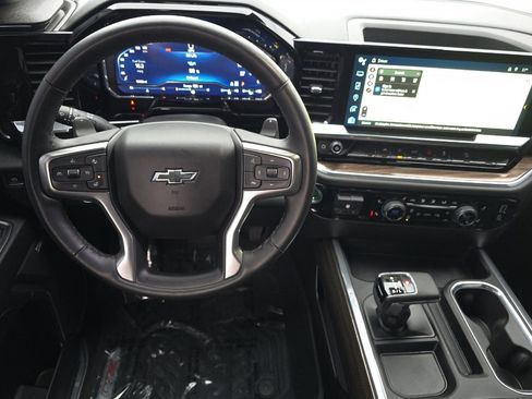 Used 2024 Chevrolet Silverado 1500 RST w/ Convenience Package II image 15