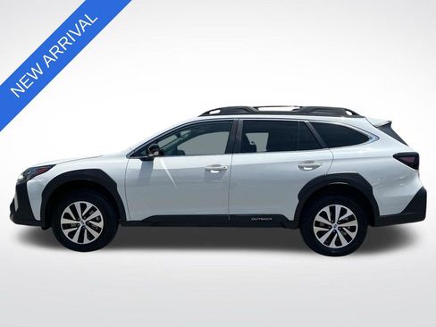 Used 2025 Subaru Outback Premium w/ Popular Package #1A AWD/4WD image 6