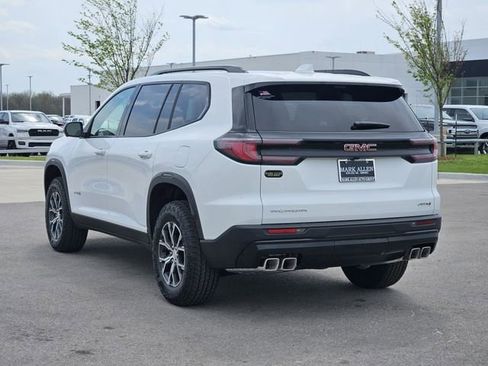 New 2026 GMC Acadia AT4 w/ Luxury Package AWD/4WD image 3