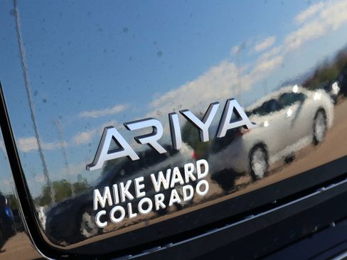 Used 2024 Nissan Ariya AWD image 33
