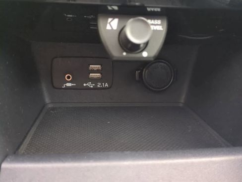 Used 2019 Subaru Forester Premium image 30