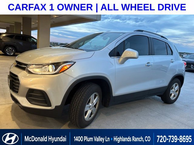 Used 2020 Chevrolet Trax LT w/ LT Convenience Package AWD/4WD image 1