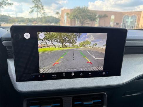 Used 2025 Ford Maverick XLT image 30