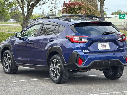 Used 2025 Subaru Crosstrek 2.0i Premium w/ Crosstrek Mirror Package AWD/4WD image 6