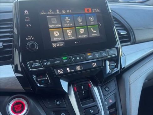 Used 2022 Honda Odyssey EX-L image 11