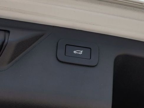 Used 2025 Land Rover Discovery Sport S AWD/4WD image 62