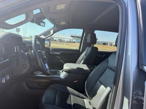 Used 2024 GMC Sierra 1500 SLT RWD image 10