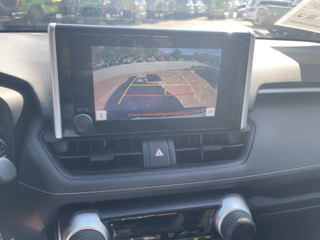Used 2023 Toyota RAV4 LE FWD image 21