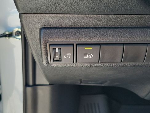 Used 2026 Toyota Corolla LE FWD image 30