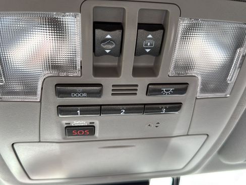 Used 2019 Toyota Highlander Limited Platinum image 40