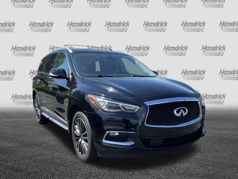 Used 2020 INFINITI QX60 Luxe w/ Essential Package AWD/4WD image 2