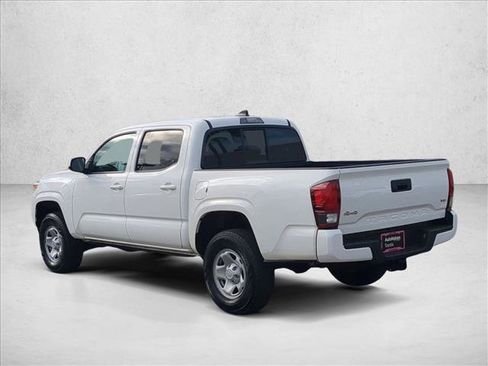 Certified 2022 Toyota Tacoma SR image 8