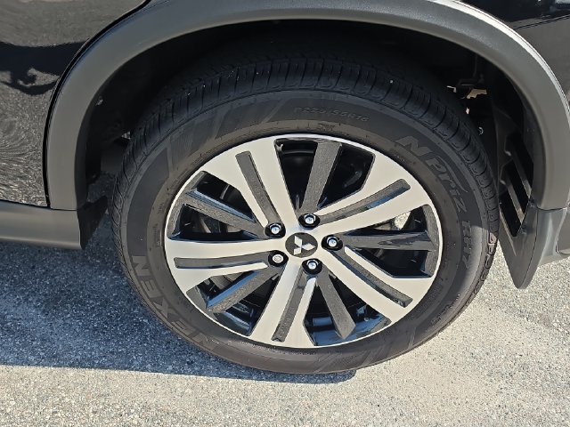 Used 2025 Mitsubishi Outlander Sport ES AWD/4WD image 31