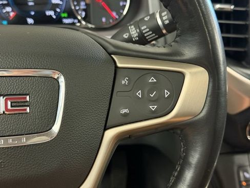 Used 2019 GMC Acadia Denali w/ Technology Package AWD/4WD image 32