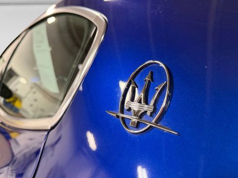 Used 2019 Maserati Ghibli RWD image 11