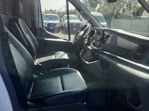 Used 2023 Ford Transit 250 Medium Roof RWD image 22