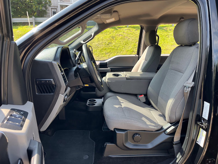 Used 2018 Ford F150 XLT AWD/4WD image 8