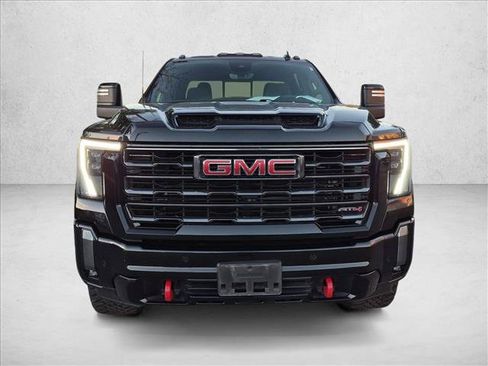 Used 2024 GMC Sierra 2500 AT4 w/ AT4 Premium Plus Package AWD/4WD image 2