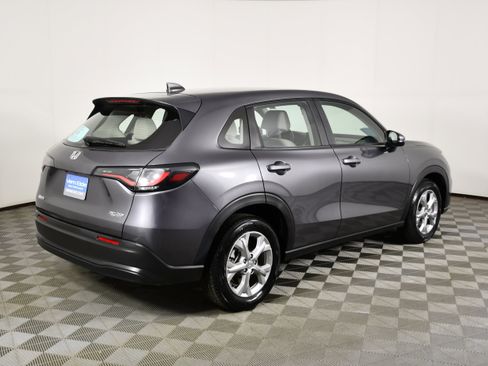Certified 2024 Honda HR-V LX image 6