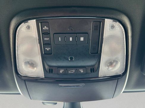 Certified 2024 Dodge Durango GT RWD image 32