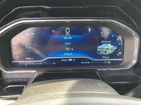 Used 2023 Chevrolet Silverado 1500 RST AWD/4WD image 7