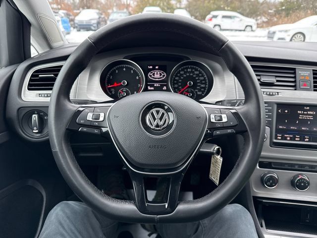 Used 2017 Volkswagen Golf S FWD image 19