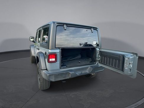 Used 2024 Jeep Wrangler Unlimited Sport AWD/4WD image 25