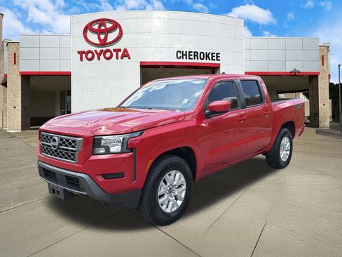 Used 2022 Nissan Frontier SV AWD/4WD image 1