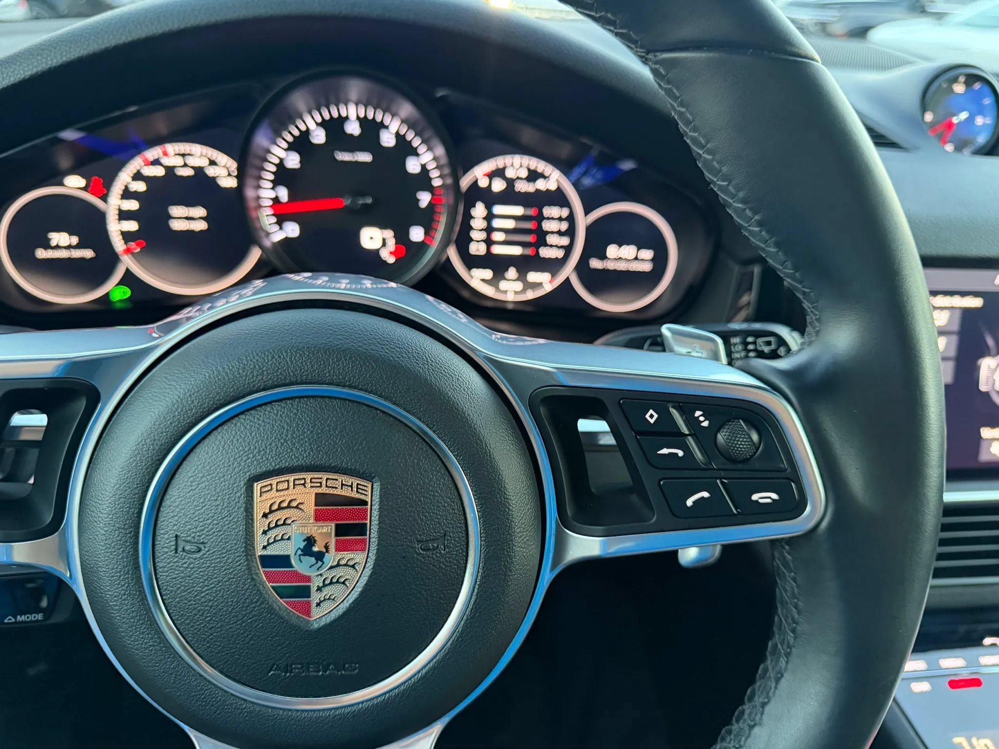 Used 2019 Porsche Cayenne S AWD/4WD image 38