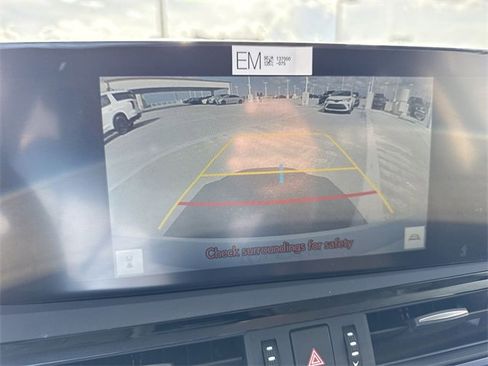 New 2025 Lexus ES 350 w/ Premium Package image 17