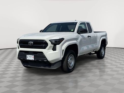 Used 2025 Toyota Tacoma SR RWD image 3
