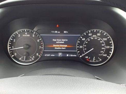 Used 2022 Nissan Armada SL w/ Midnight Edition Package RWD image 26