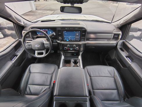 Used 2024 Ford F350 Lariat w/ Lariat Ultimate Package image 2