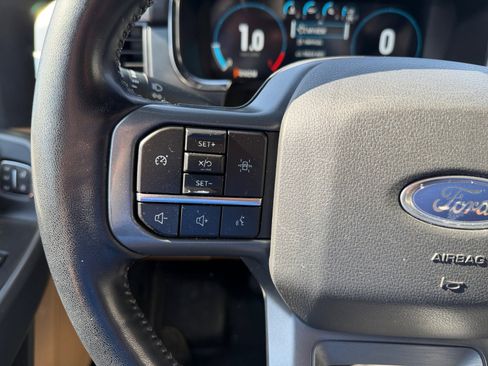 Used 2022 Ford F150 Lariat AWD/4WD image 18