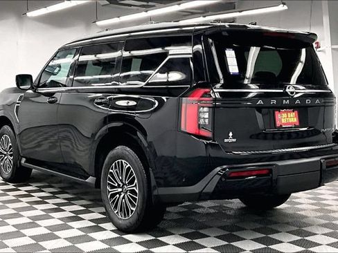 New 2026 Nissan Armada Platinum AWD/4WD image 4