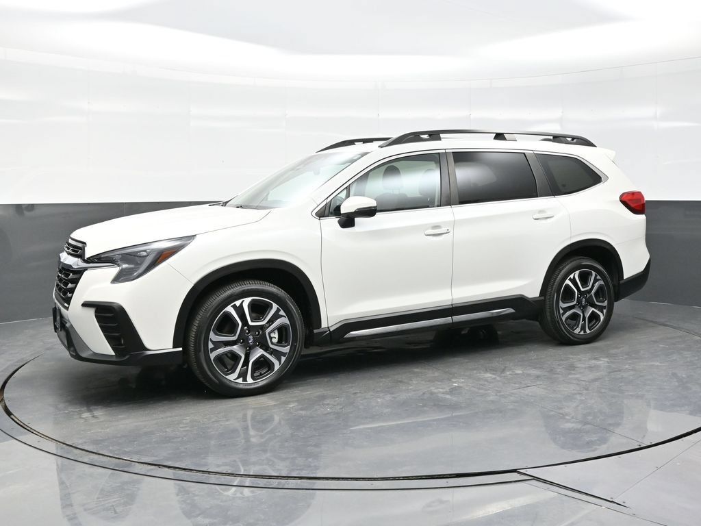 Used 2023 Subaru Ascent Limited AWD/4WD image 3