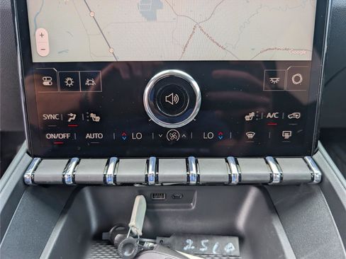 New 2026 GMC Terrain AT4 AWD/4WD image 34