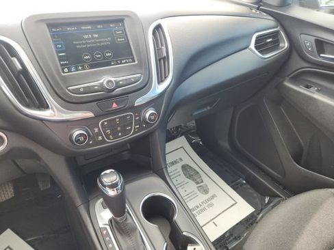 Used 2019 Chevrolet Equinox LT AWD/4WD image 17