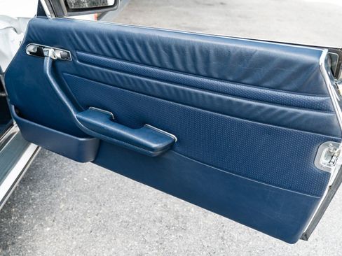 Used 1987 Mercedes-Benz 560 SL image 45
